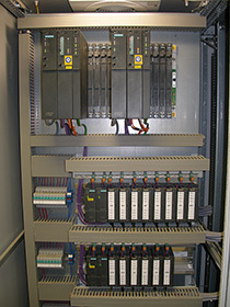Производство Фенола-Ацетона. Шкаф ПАЗ с контроллером S7 414-4-2H.